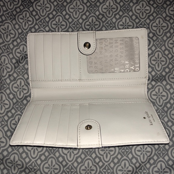 Kate spade wallet - Picture 2 of 2